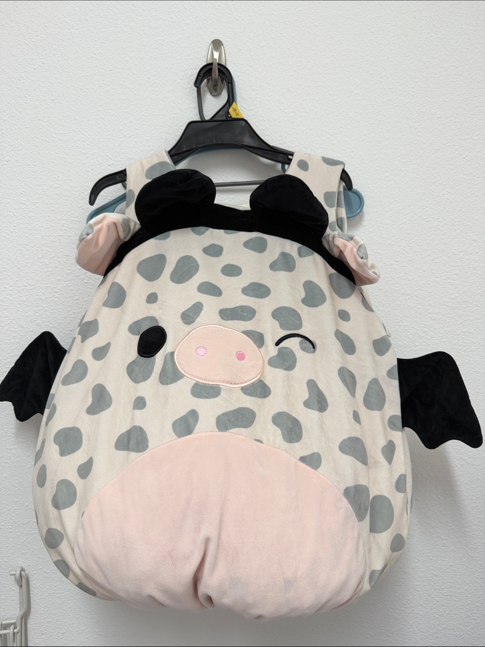 Jazwares Squishmallows Rosie the Bat Pig Costume